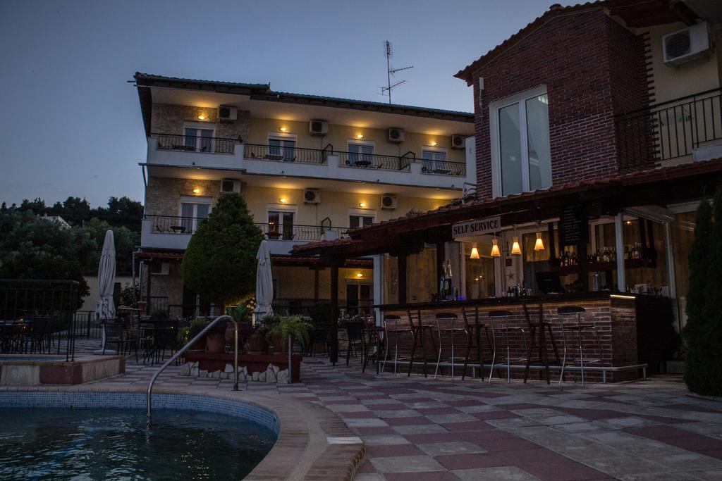 Hotel Ilios Kriopigi Exterior foto